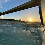 شقة Luxusloft Mit Warmem Outdoor Whirlpool