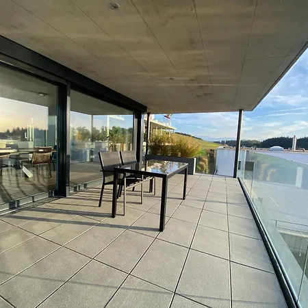 Luxusloft Mit Warmem Outdoor Whirlpool شقة *
