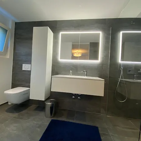 Luxusloft Mit Warmem Outdoor Whirlpool Apartamento Muhleberg