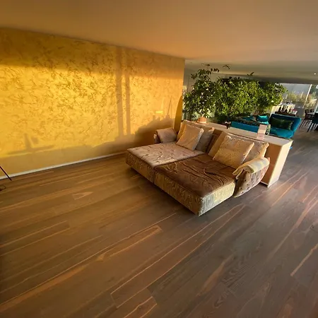 Luxusloft Mit Warmem Outdoor Whirlpool Muhleberg