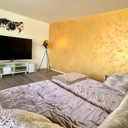 Апартаменты Luxusloft Mit Warmem Outdoor Whirlpool Muhleberg