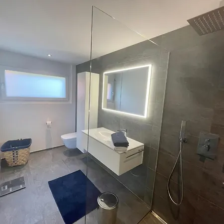 Апартаменты Luxusloft Mit Warmem Outdoor Whirlpool